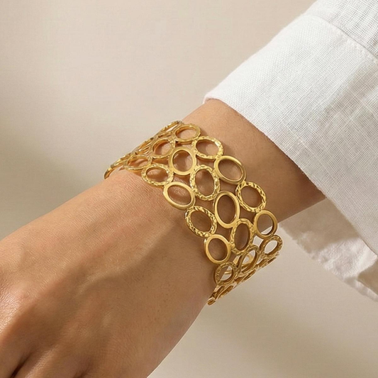 Designs & You Gold Plated Halo Link Cuff Bracelet (Golden)