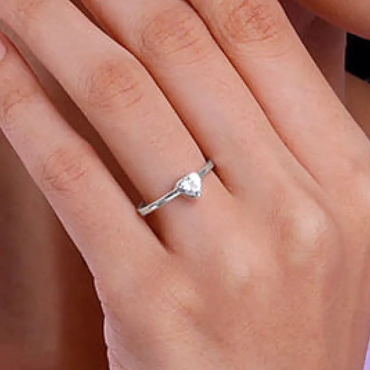 GIVA Passionate Love Adjustable Ring (Silver)