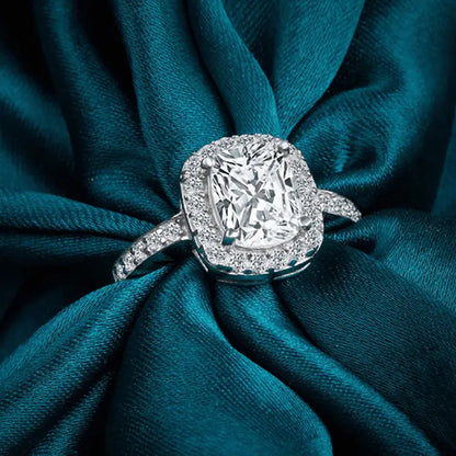 Jewels Galaxy Stone-Studded Solitaire Ring (Silver)