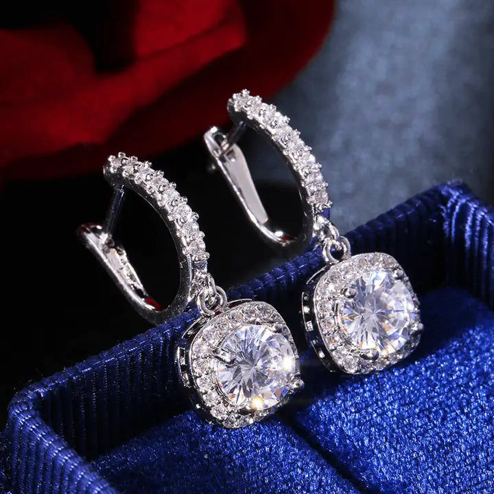 Designs & You AD Studded Crushed Ice Cut Drop Earrings (Silver)