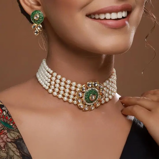 Aatmana Kundan-Studded Beaded Ethnic Necklace Set (Green, White)